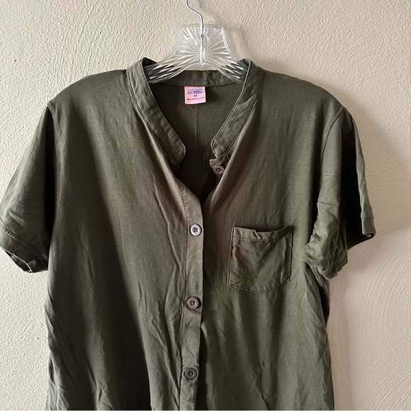 USBD Green Pocket Button Up Short Sleeve Shirt Size Medium - Picture 2 of 5